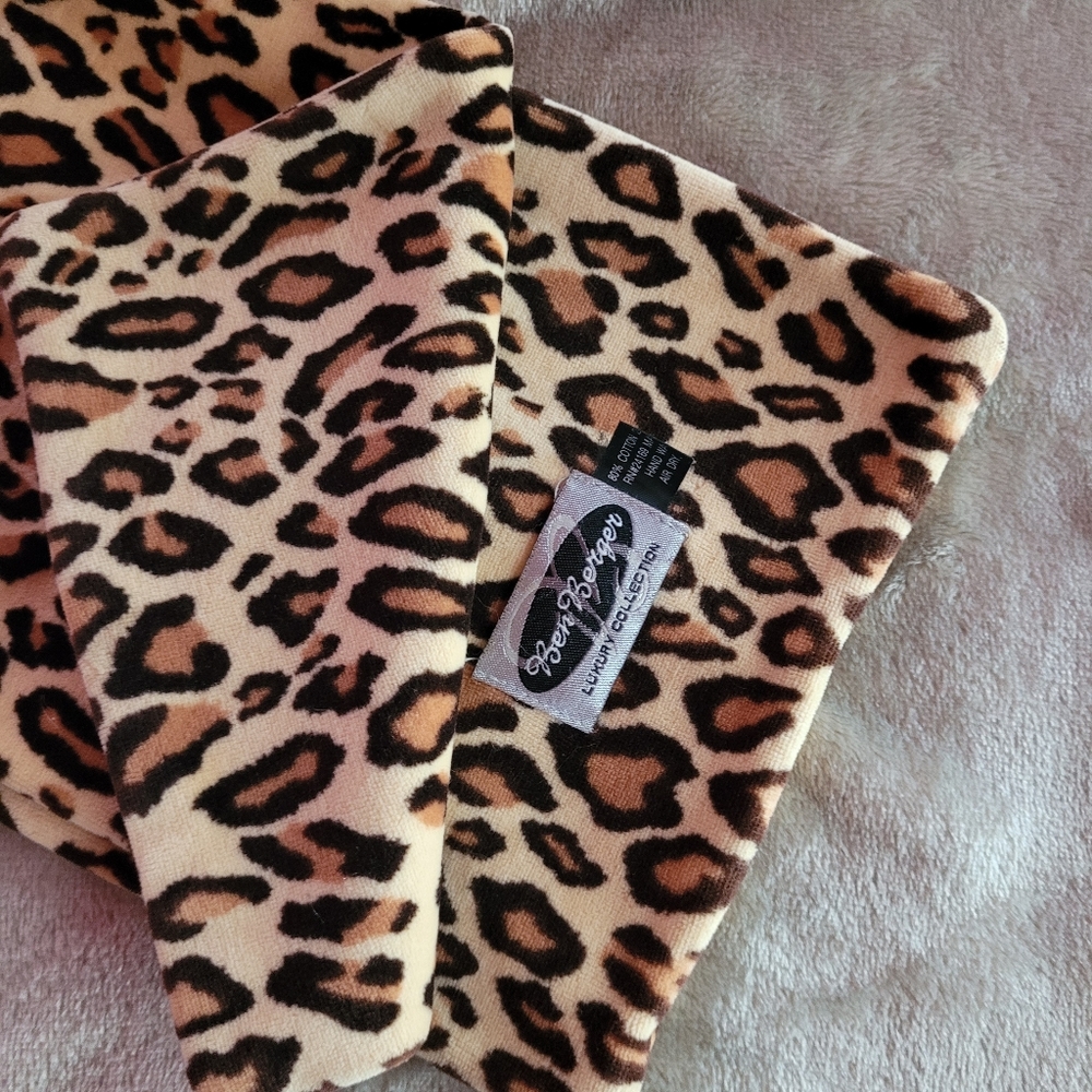 Ben Berger Scarf - Picture 6 of 8